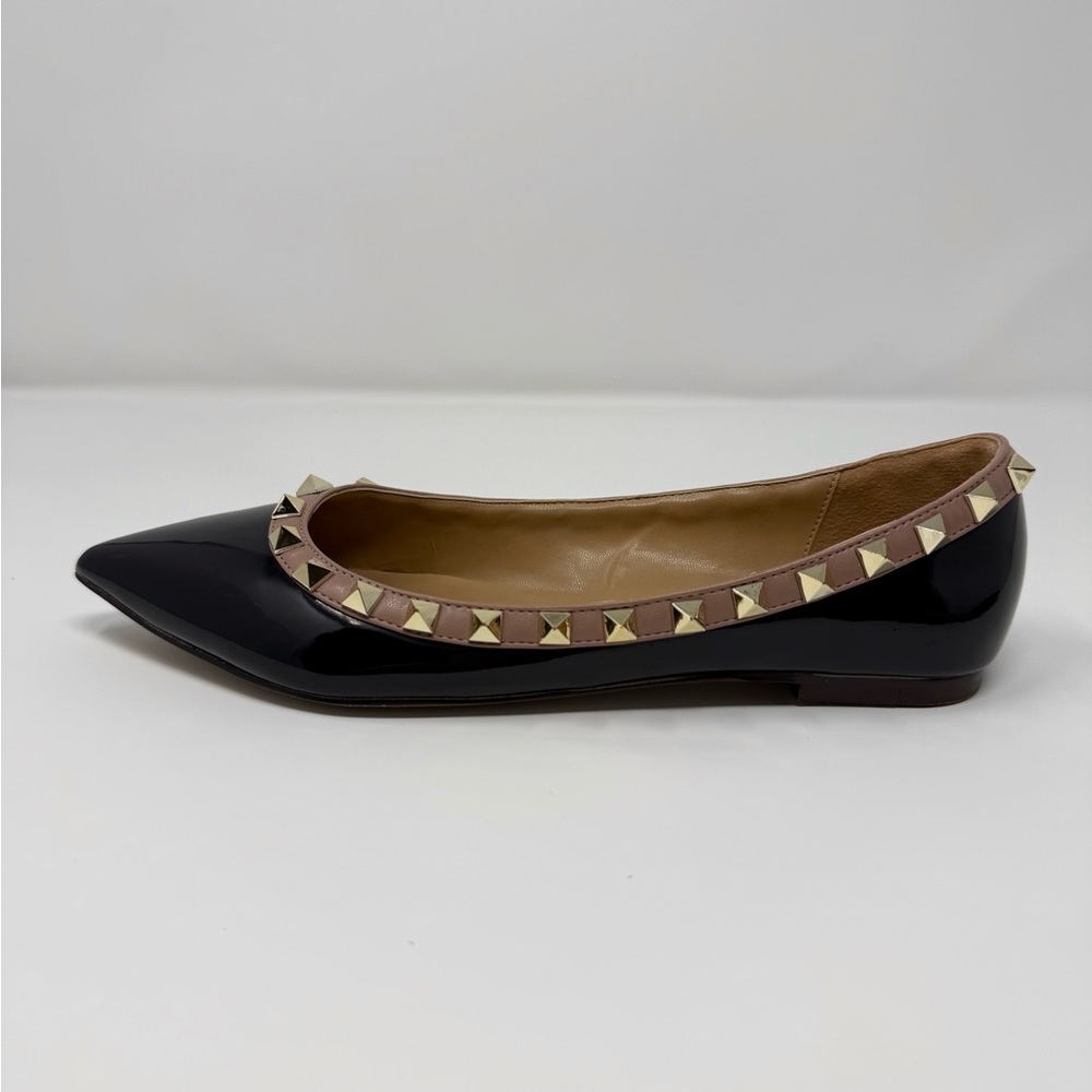Valentino Garavani Rockstud Patent Leather Flats Black Poudre 37